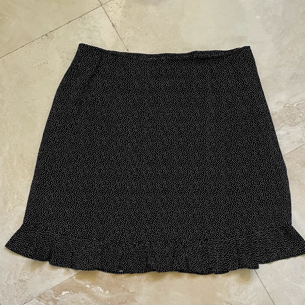 Abercrombie Ruffle Edge Mini Skirt